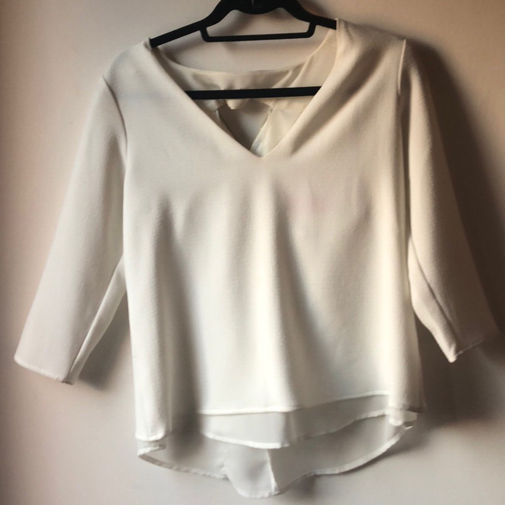 White long sleeve blouse